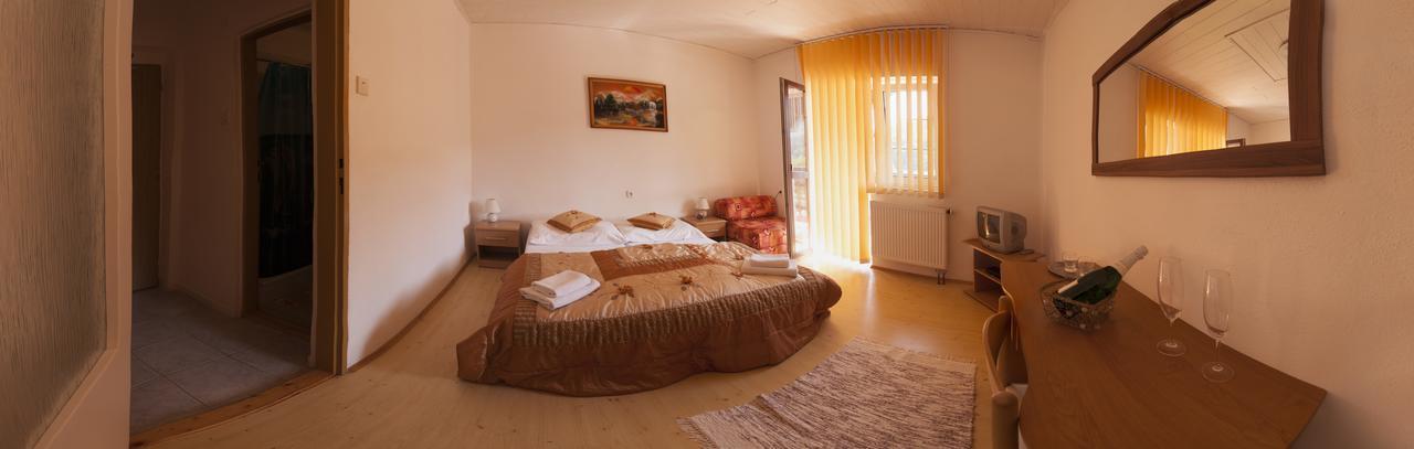 Motel Pod Stromisom Vlachovo Extérieur photo